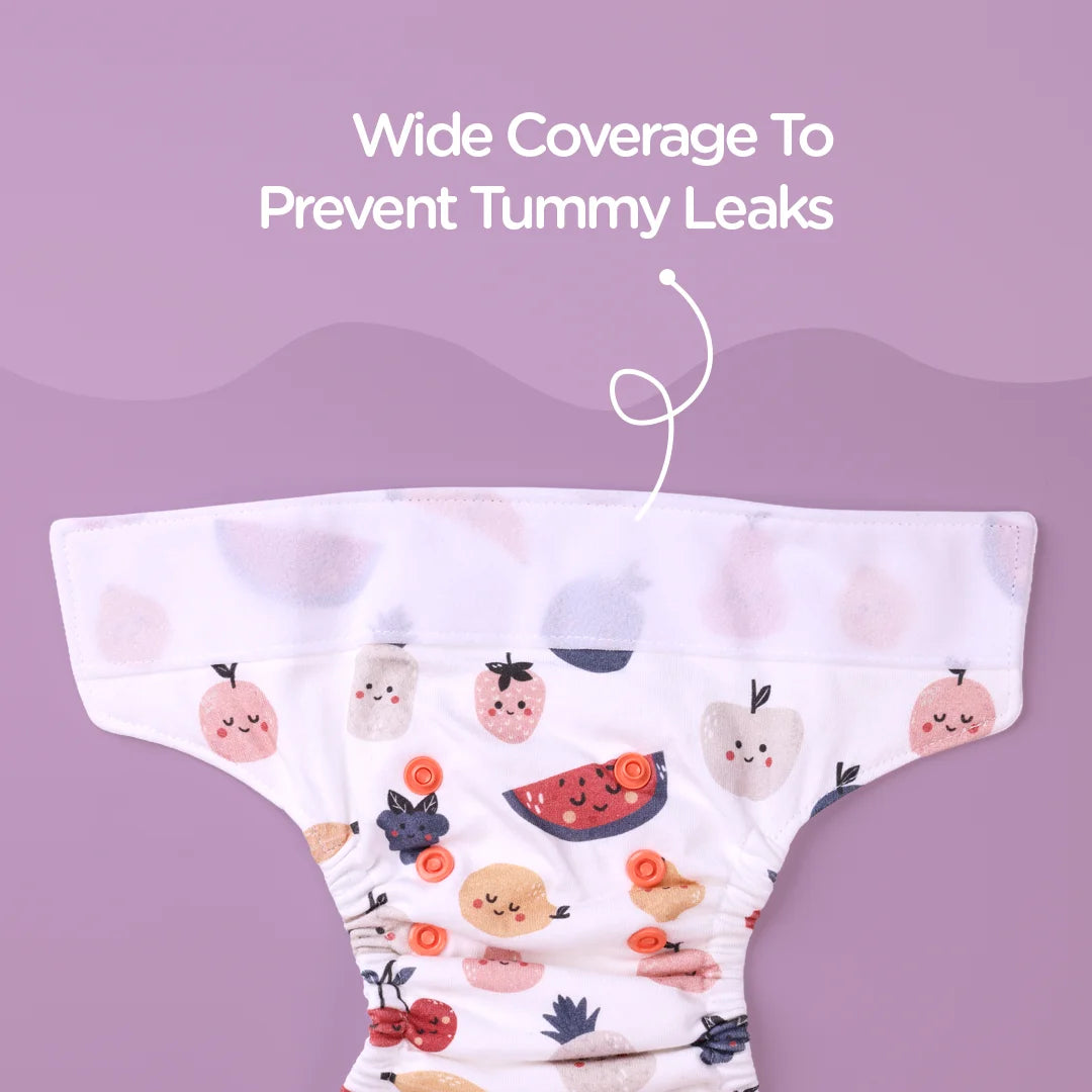 Wide Coverage Padded Nappy for Babies to Prevent Tummy Leaks - Velcro Closure - Just Bumm